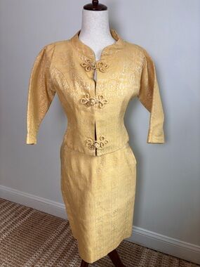 Vintage Judy Wayne Golden Color Skirt Set Oriental Style Jacket 4